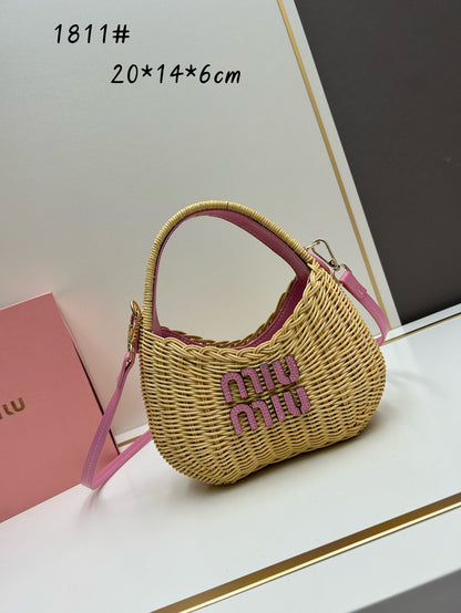 Miu*mi♡ Basket Straw Bag