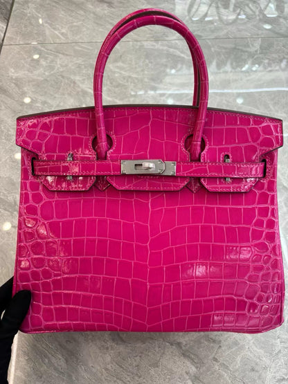 Her*mes Crocodile Pattern Birkin Bag