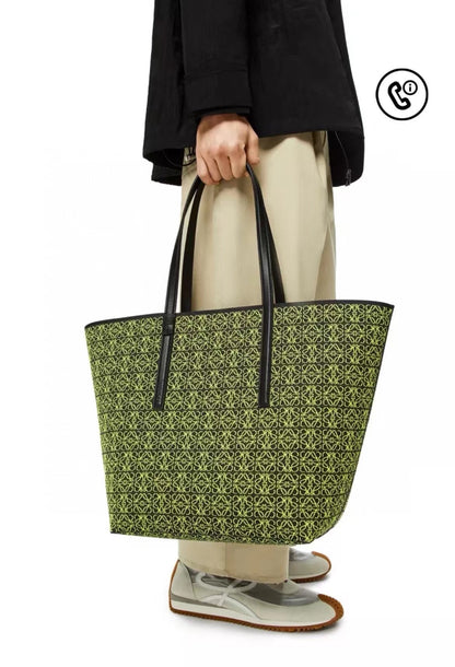 Oversized Embroidered Jacquard Tote – Everyday Carryall Bag (Premium Quality )