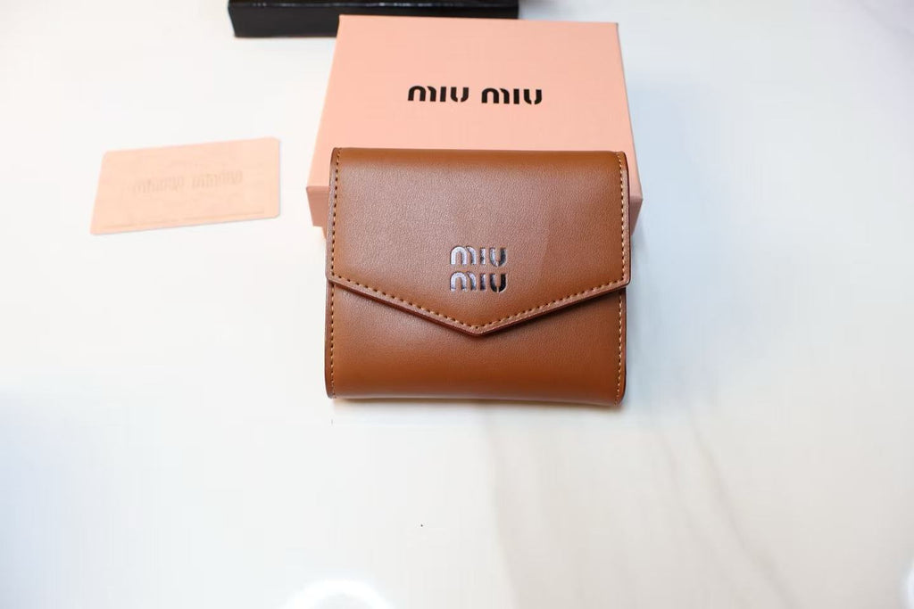Calfskin Bi-Fold Wallet