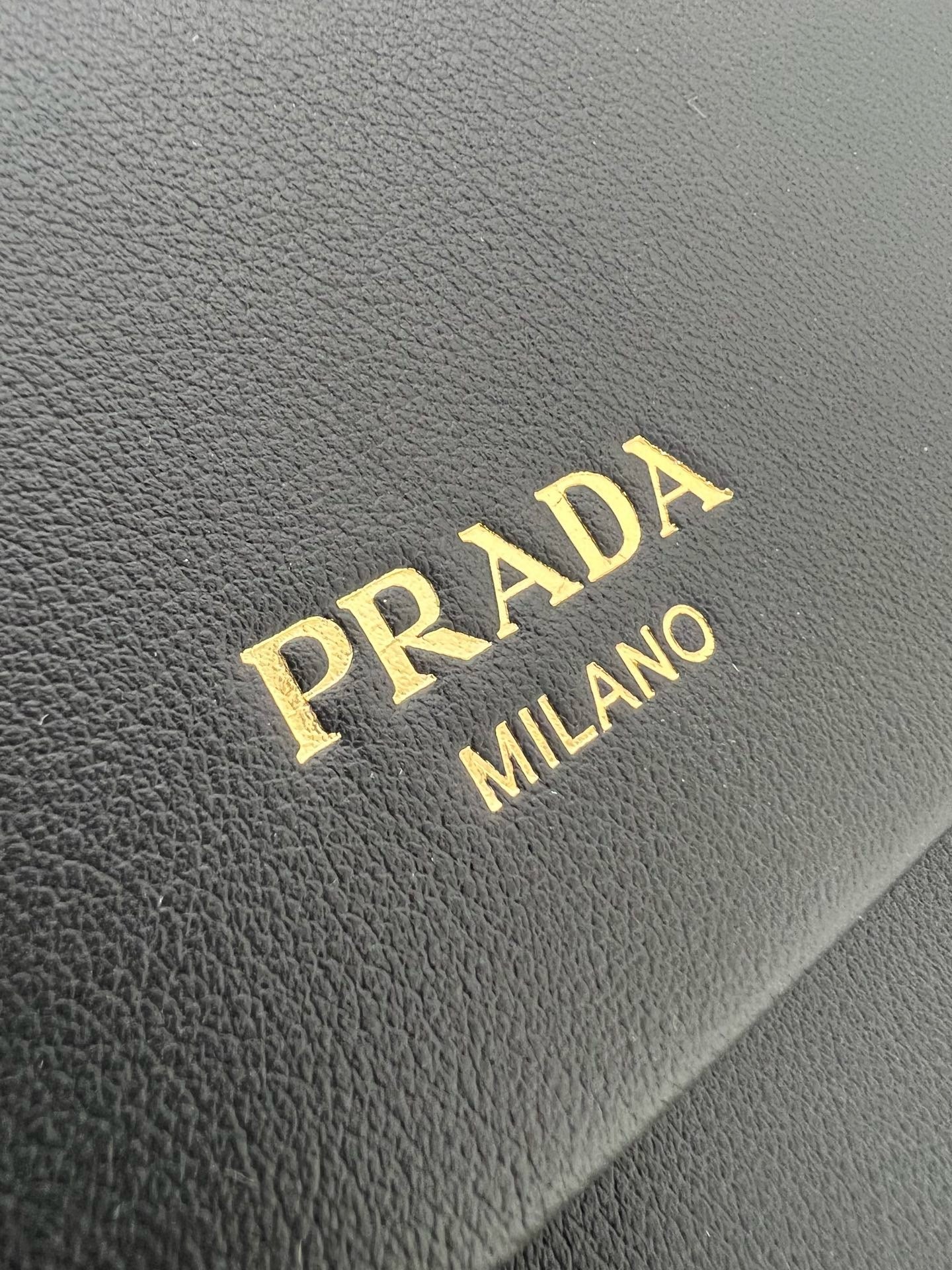 Small Premium Leather Chain Shoulder Bag (Premium Quality)