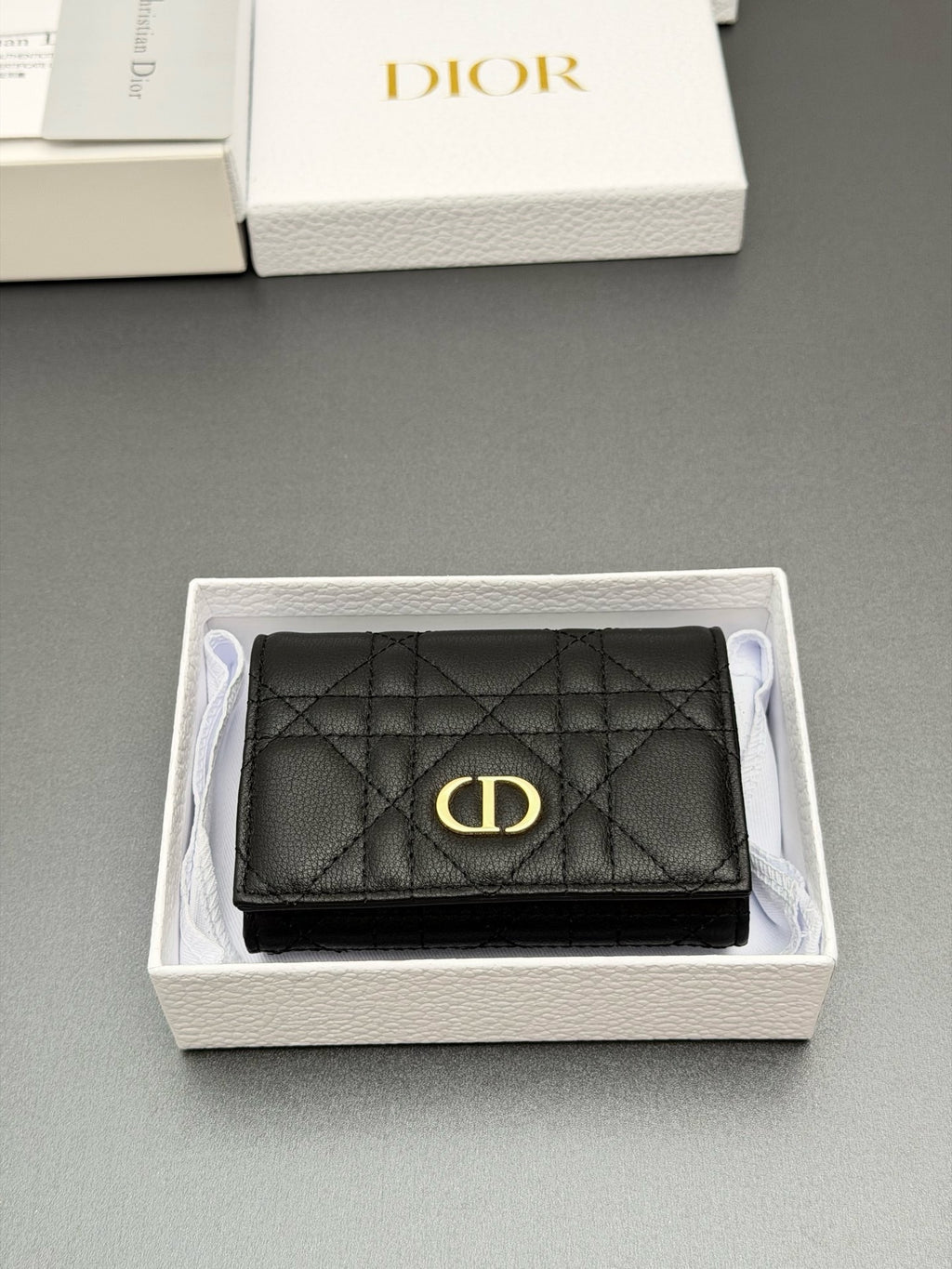 Cato Glycine Quilted Leather Wallet  (Premium Quality )