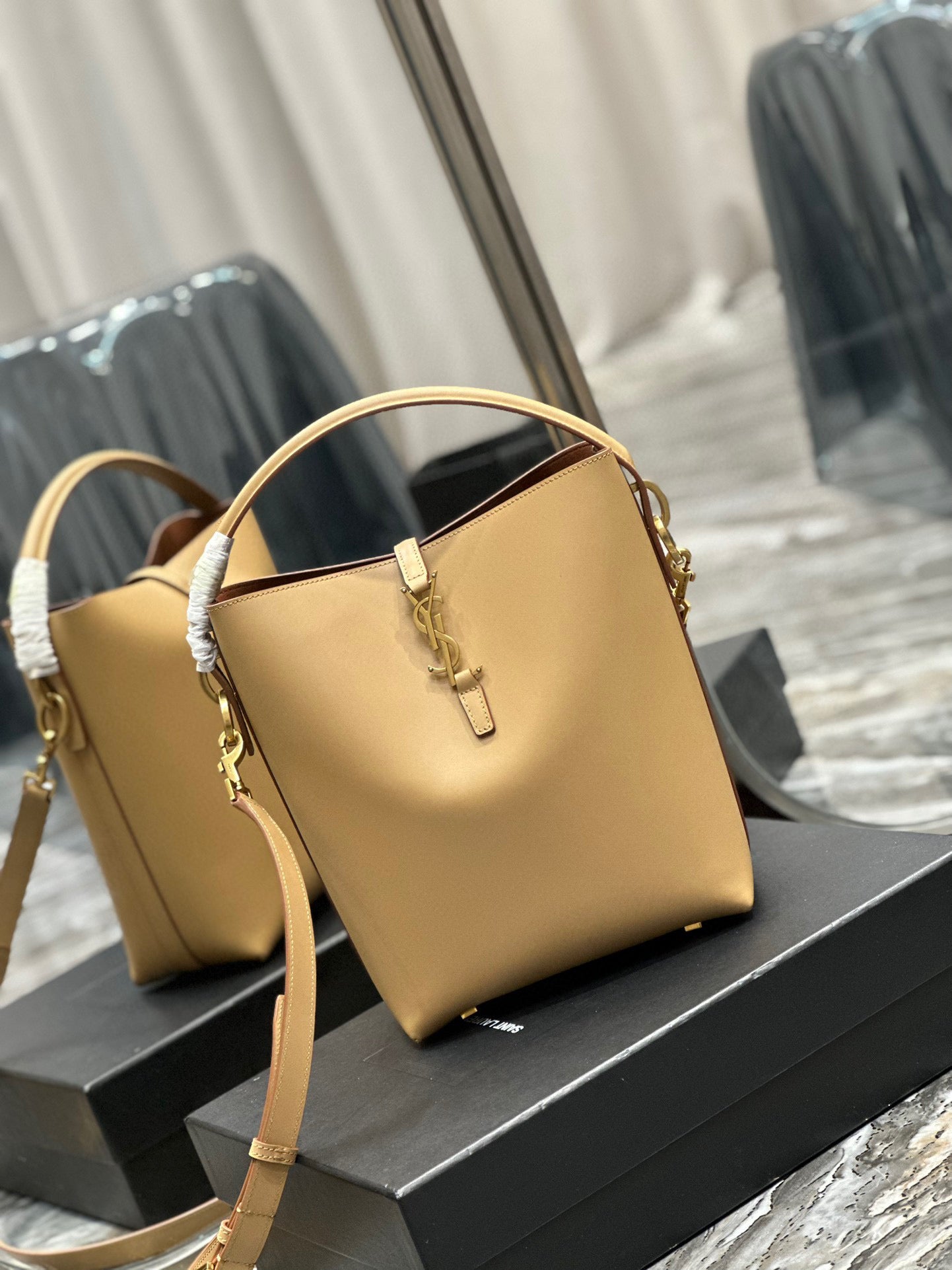 Y Bucket Bag in Original Italian Calfskin