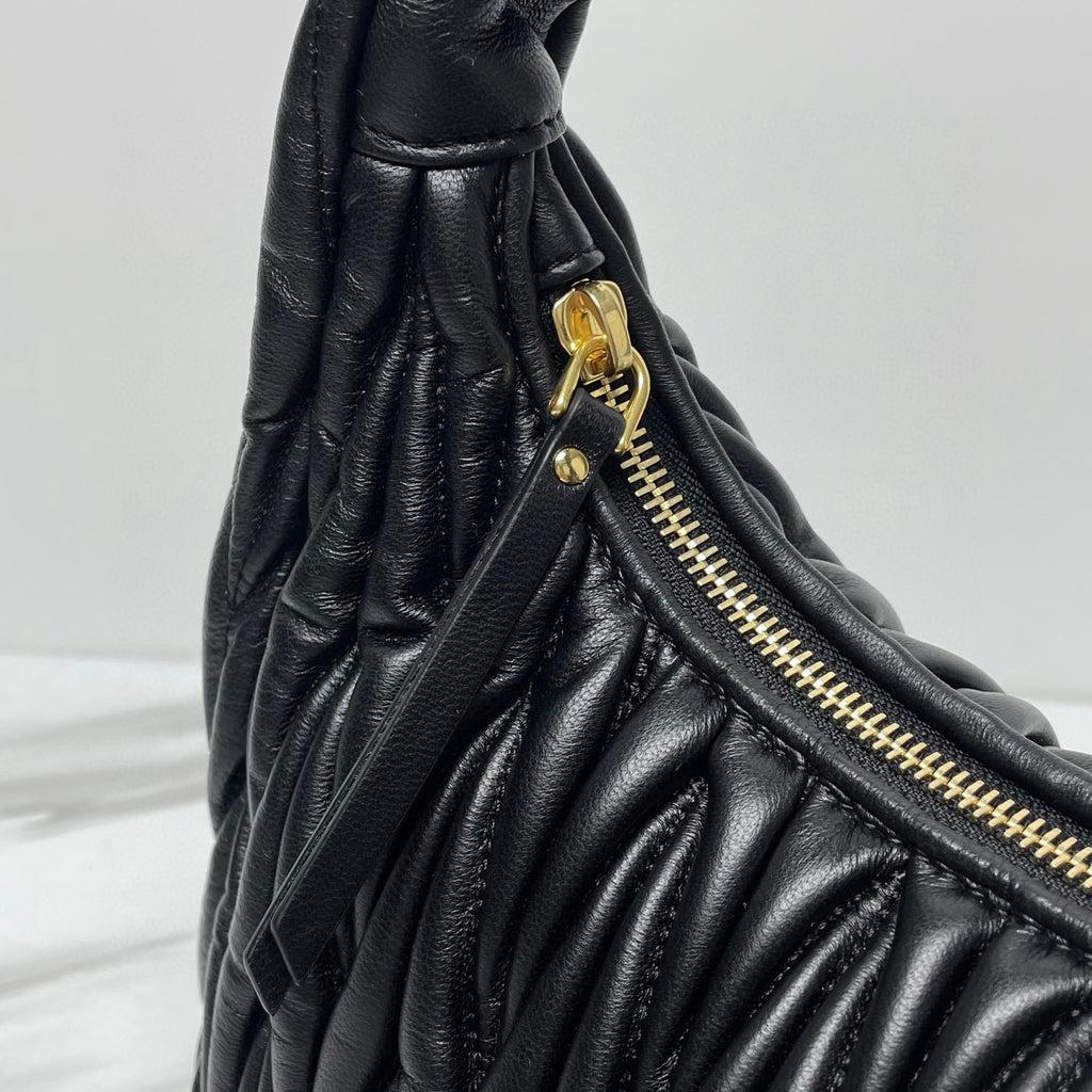 M.M Wander Style Shoulder Bag