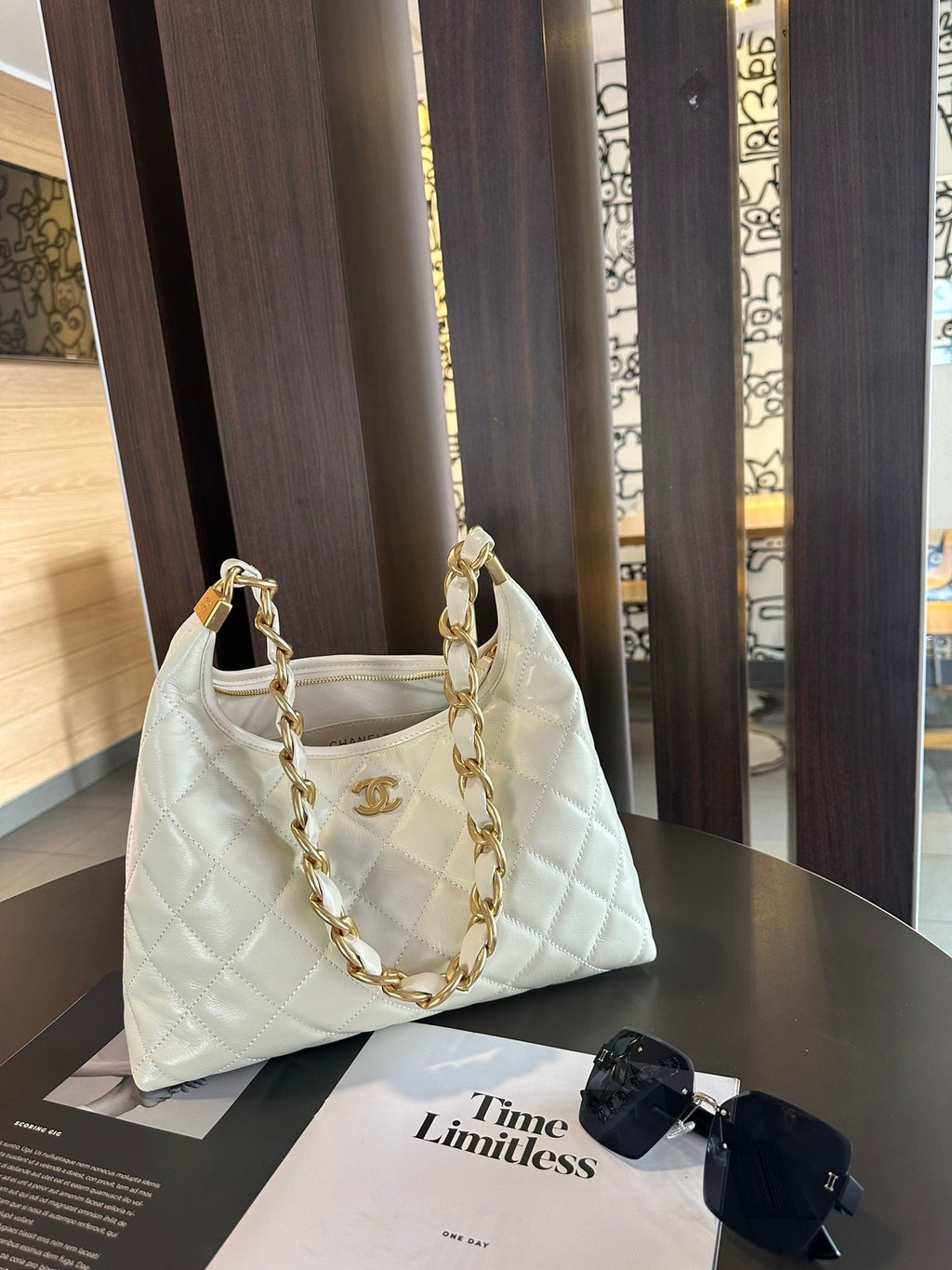 Hobo Bag Large — Wax Cowhide Leather