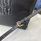 MM IVY Structured Leather Shoulder Bag – JC