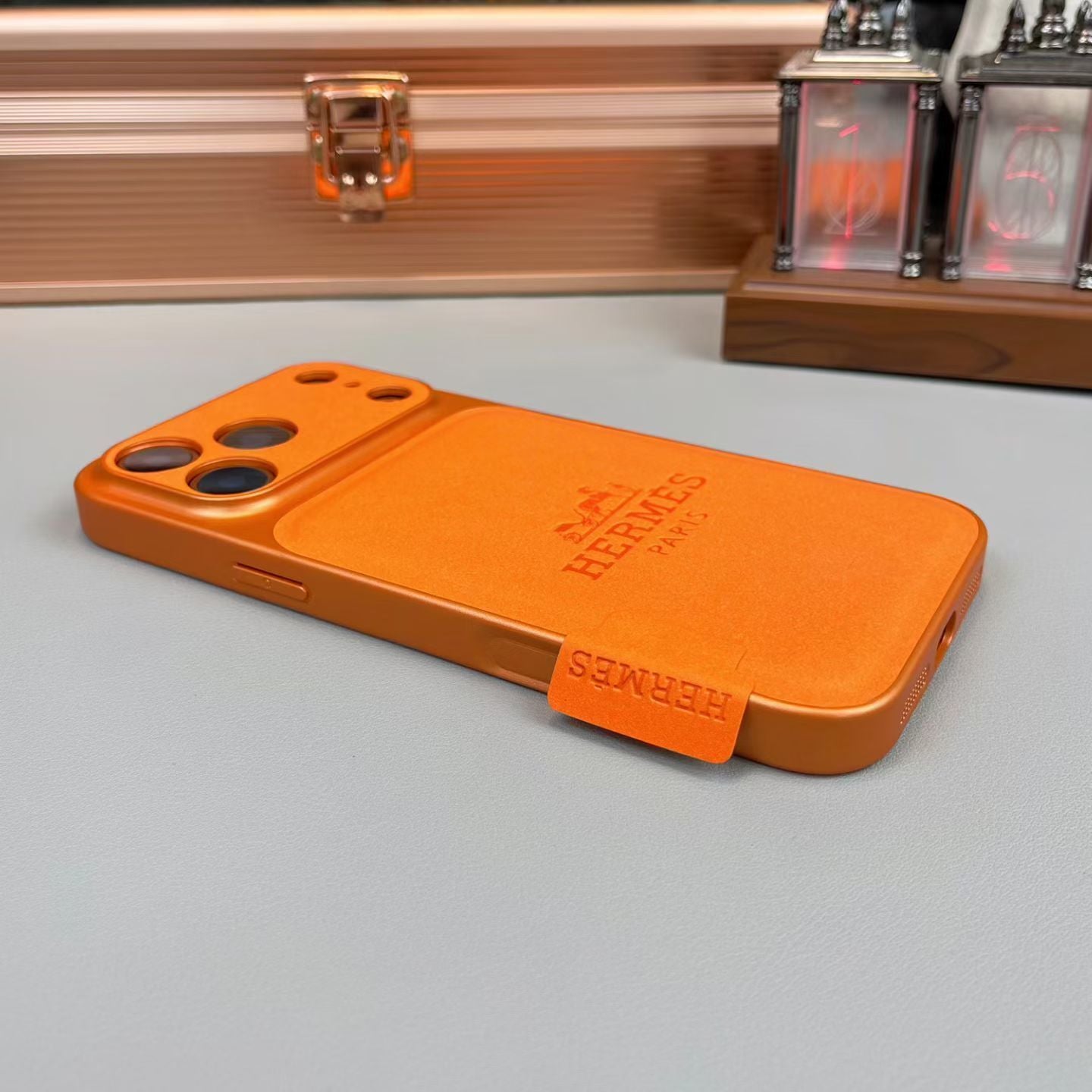 The Heritage Leather Smartphone Case