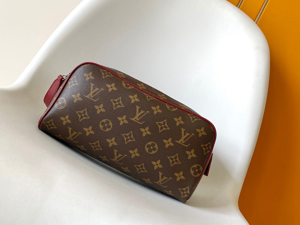 Dopp Kit Toiletry Bag (Premium Quality)