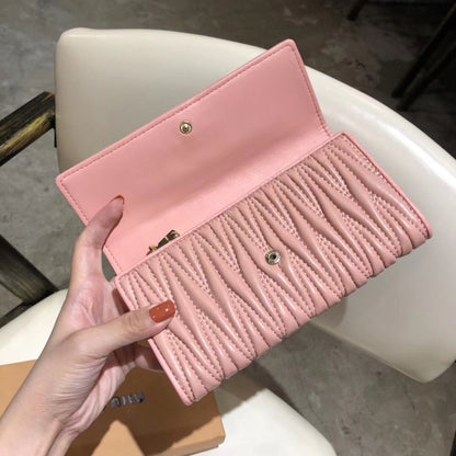 M*u**M*u Black Pink Wallet