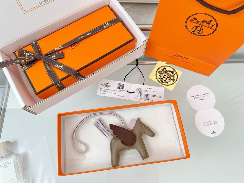 Premium Quality – Leather Pegasus Bag Charm (2025 New Model)