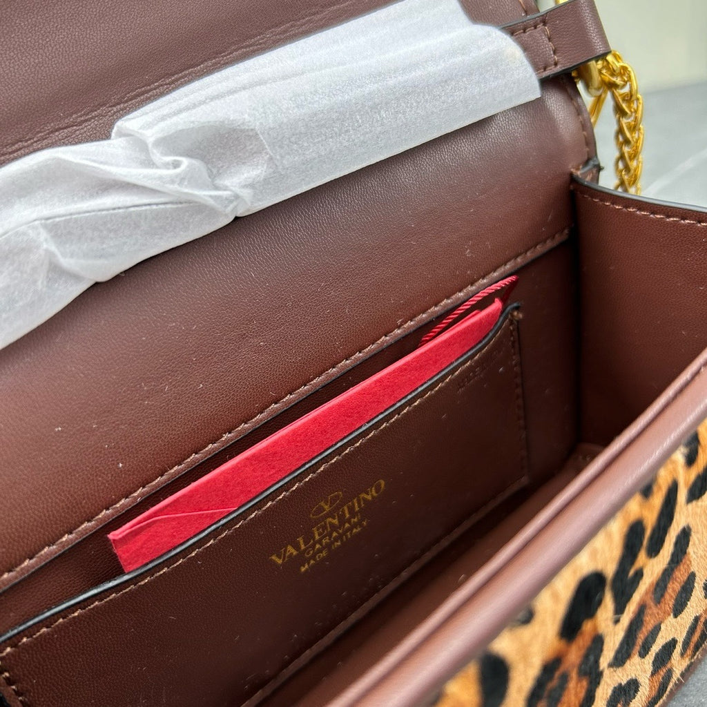 Leopard Print Logo Loco Calfskin Bag