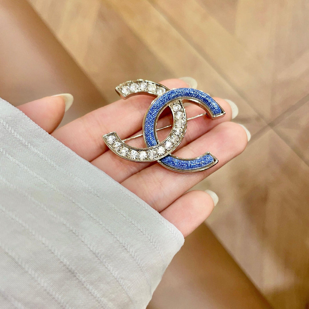 Logo Brooch | Multi-wear Style | Gold Tone