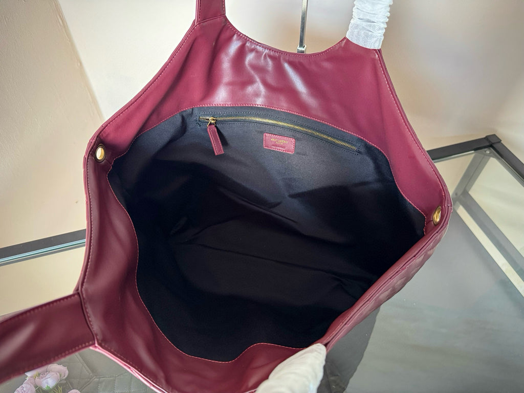 ICARE Maxi Tote Bag – Oversized