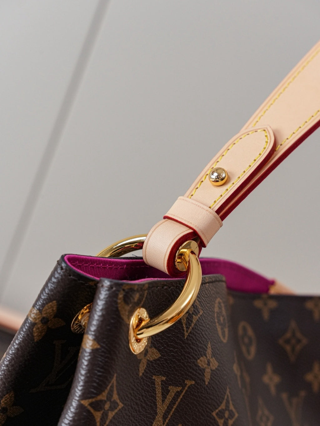 Monogram Canvas Shoulder Bag MM | Pivoine Pink | Premium quality