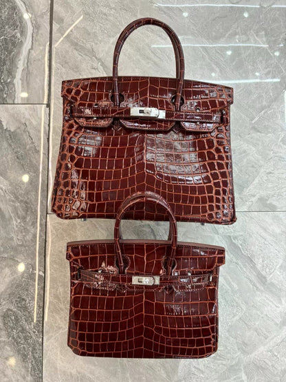 Her*mes Crocodile Pattern Birkin Bag