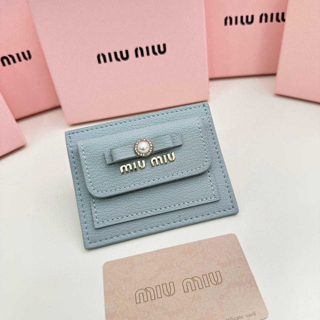 M!uM!u 5237 Multifunctional Wallet