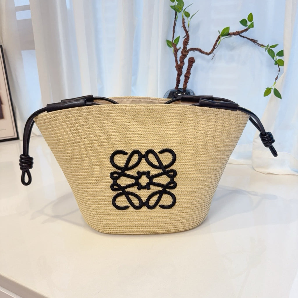 Embroidered Woven Straw Tote Bag – Versatile & Spacious