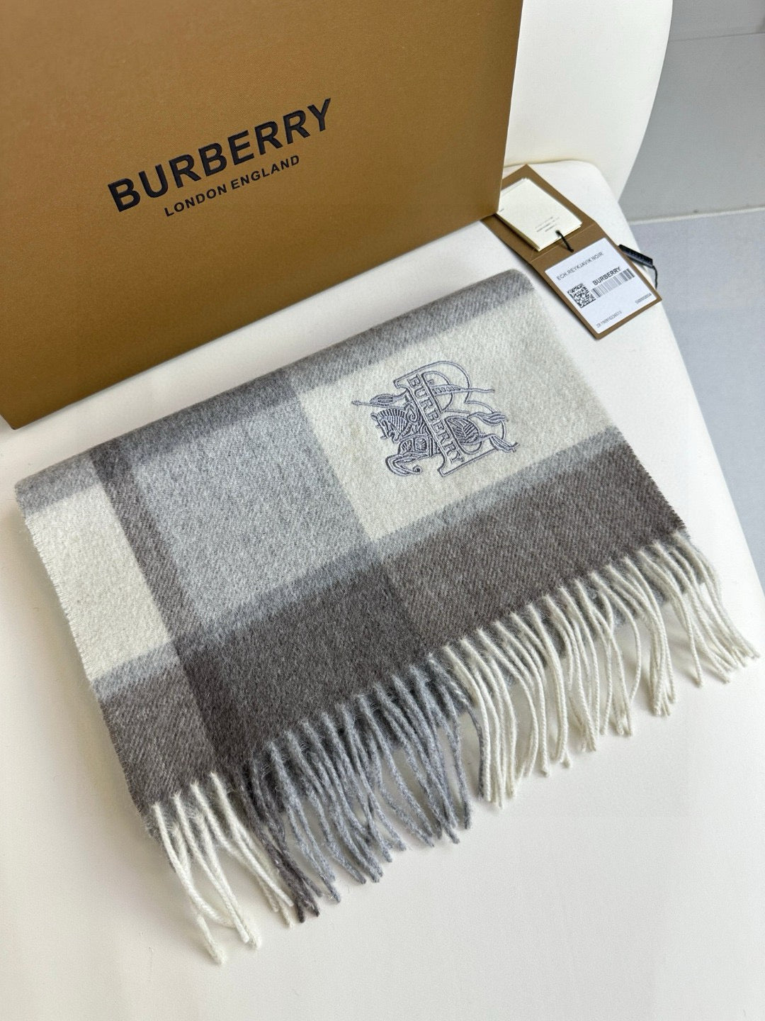 Burb Classic Check Scarf – Premium Edition