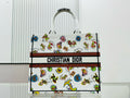 D Book Tote
