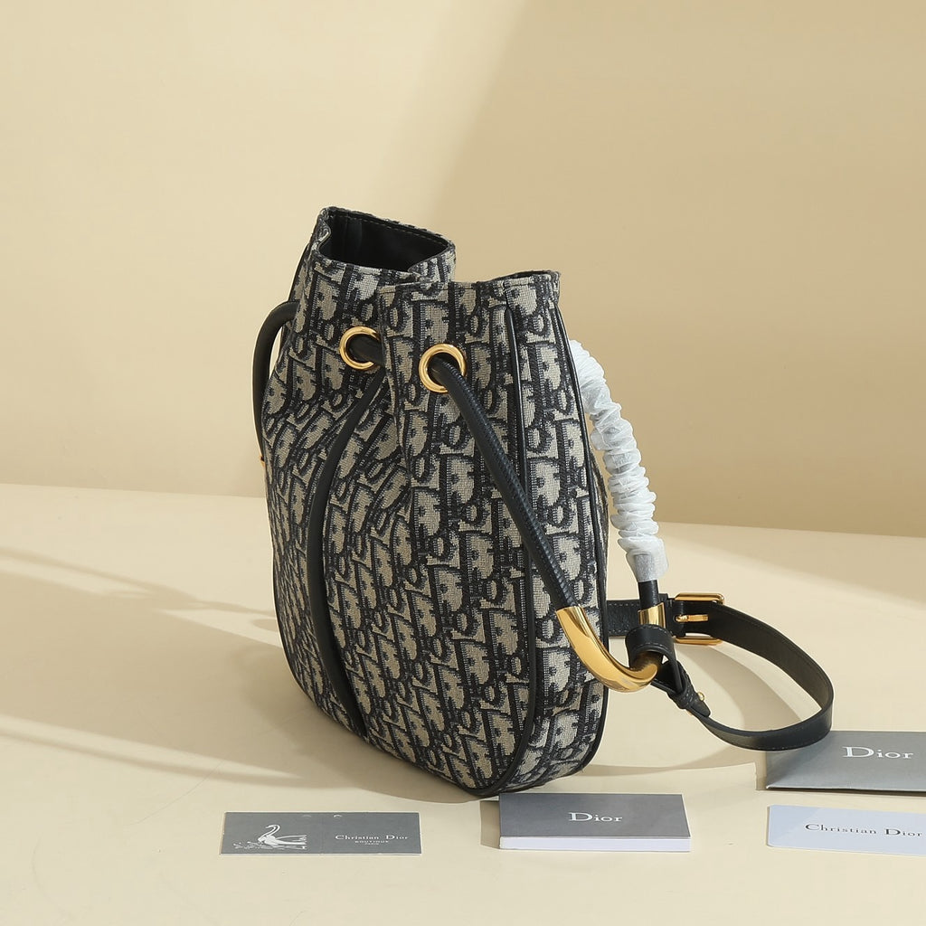 Nolita-Medium Handbag (Premium Quality )