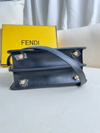 Peekaboo ISeeU Petite – Black (Petite)