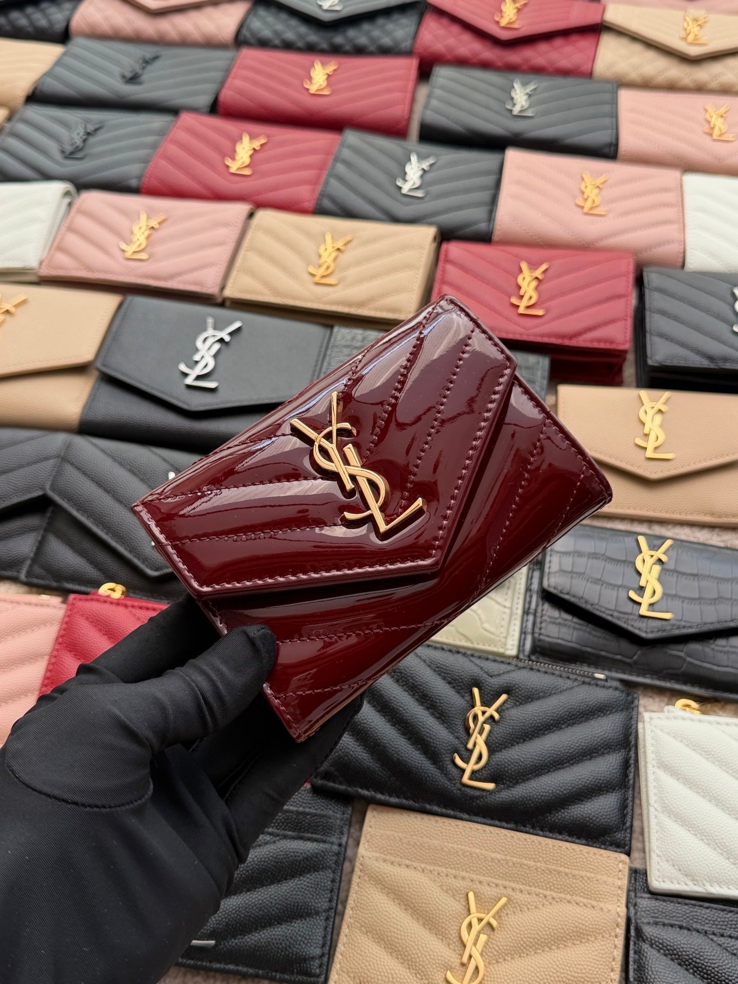 Matelassé Short Leather Envelope Wallet (Premium Quality )