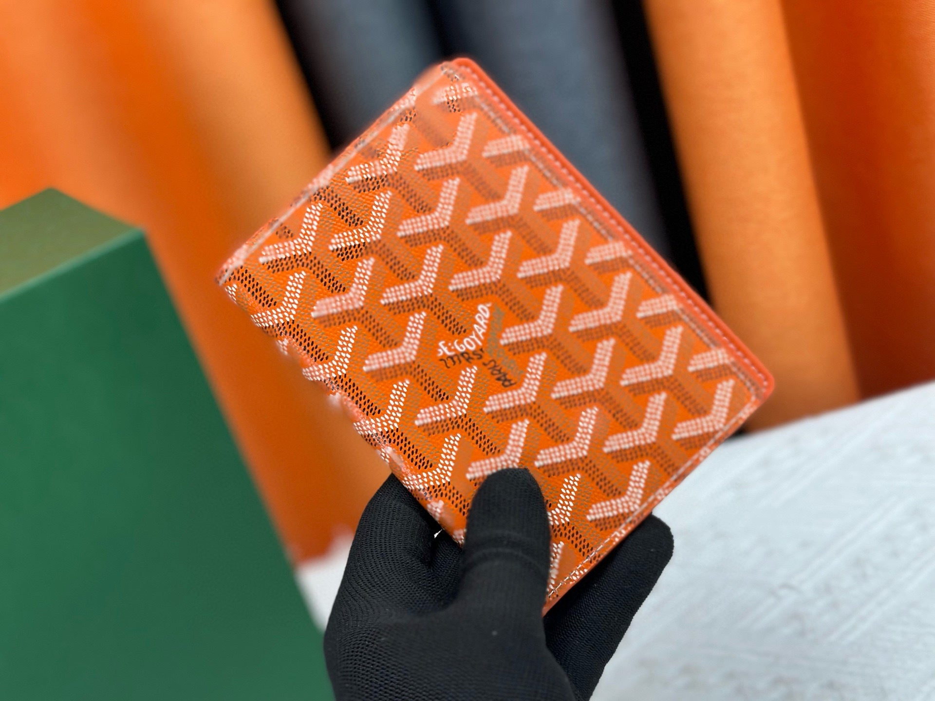 Premium Passport Holder – Timeless Travel Companion