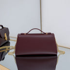 Medaillon Crossbody Bag | French Oval Design