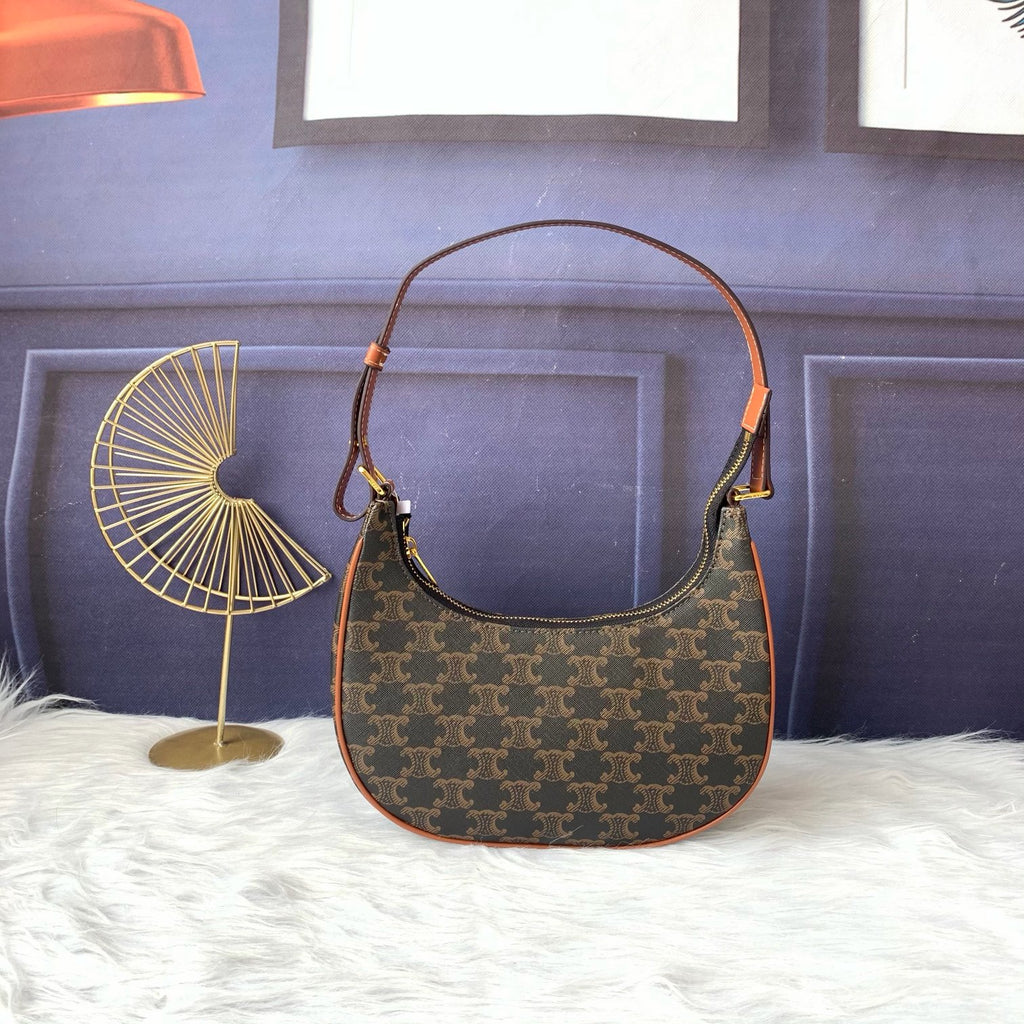C293952 Underarm Bag