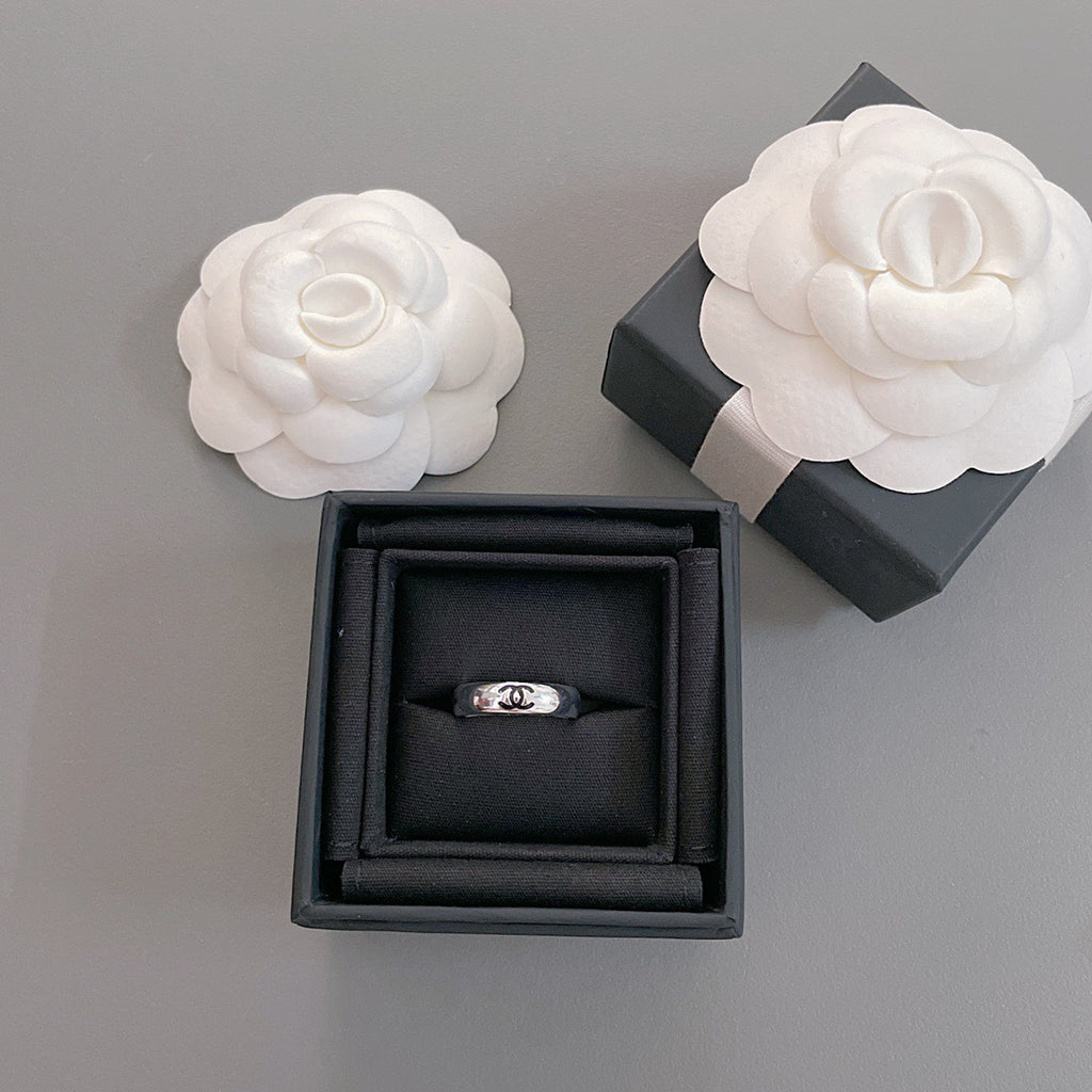 Vintage Logo Ring | Gold & Silver