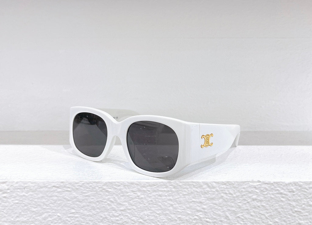 Timeless Elegance with TRIOMPHE XL 01 Sunglasses