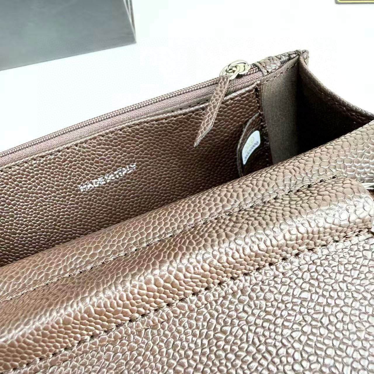 C woc Chain Wallet Bag