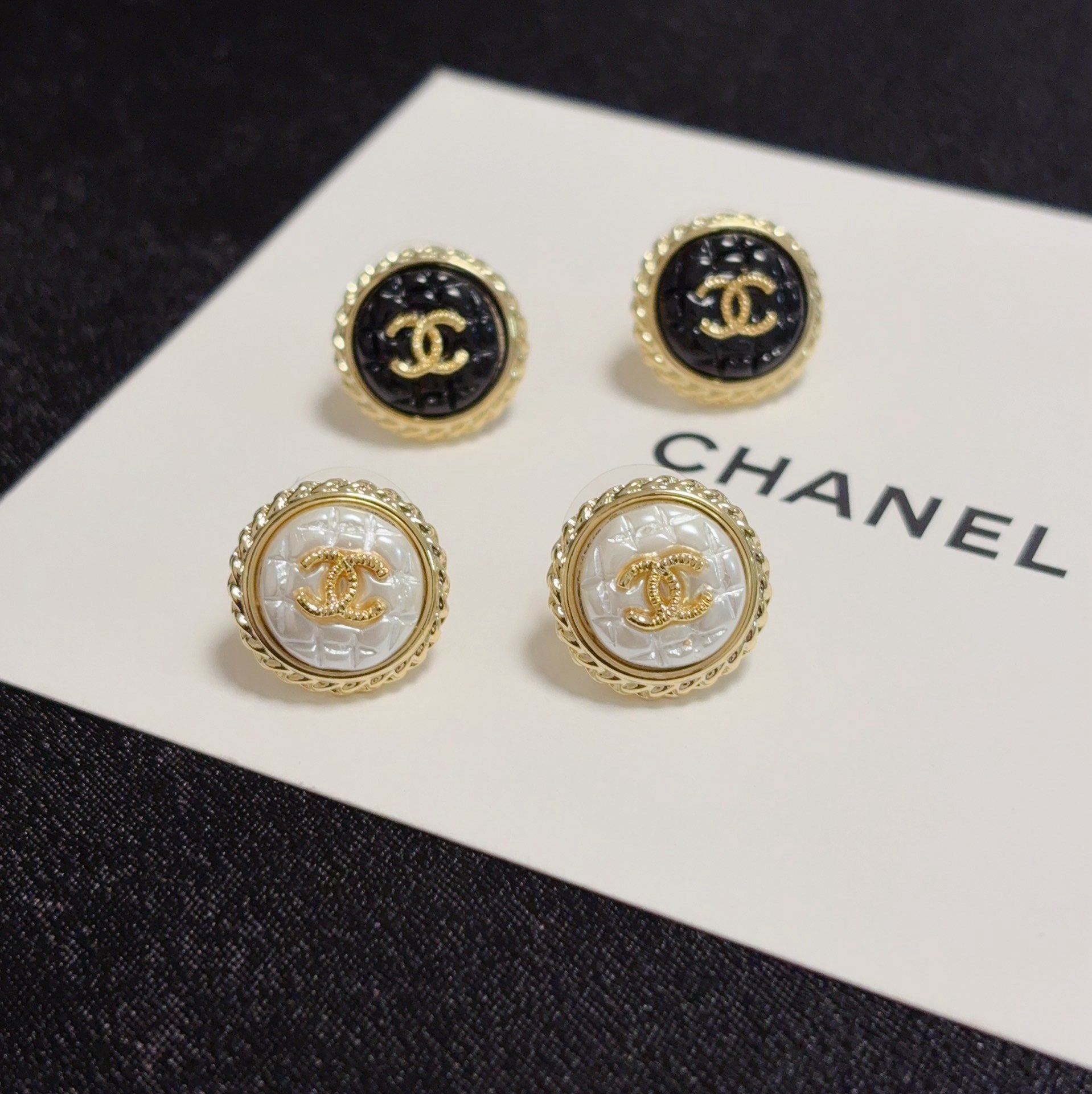 Diamond-Quilted Stud Earrings