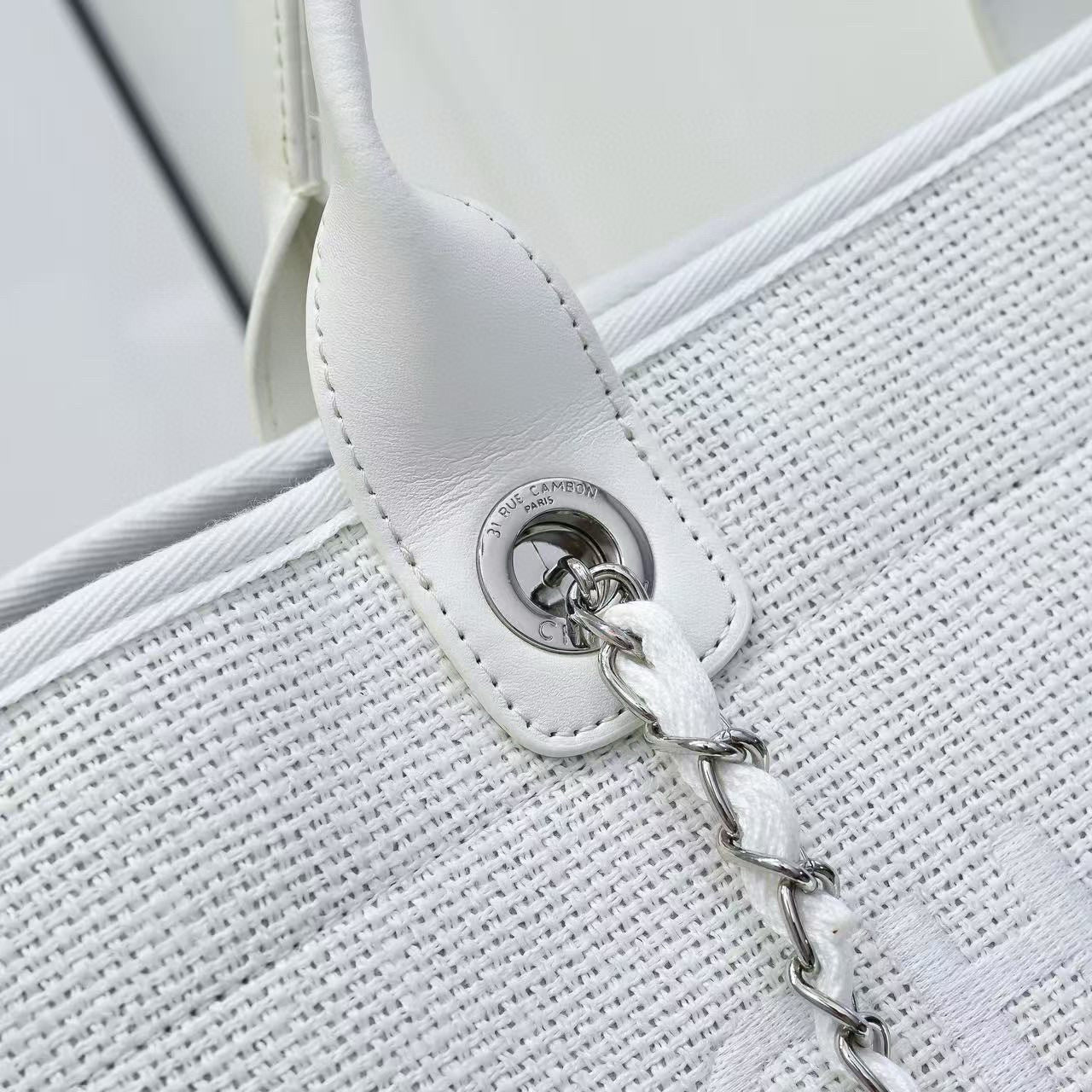 Luxury Canvas Tote (AS3257) – Limited Edition