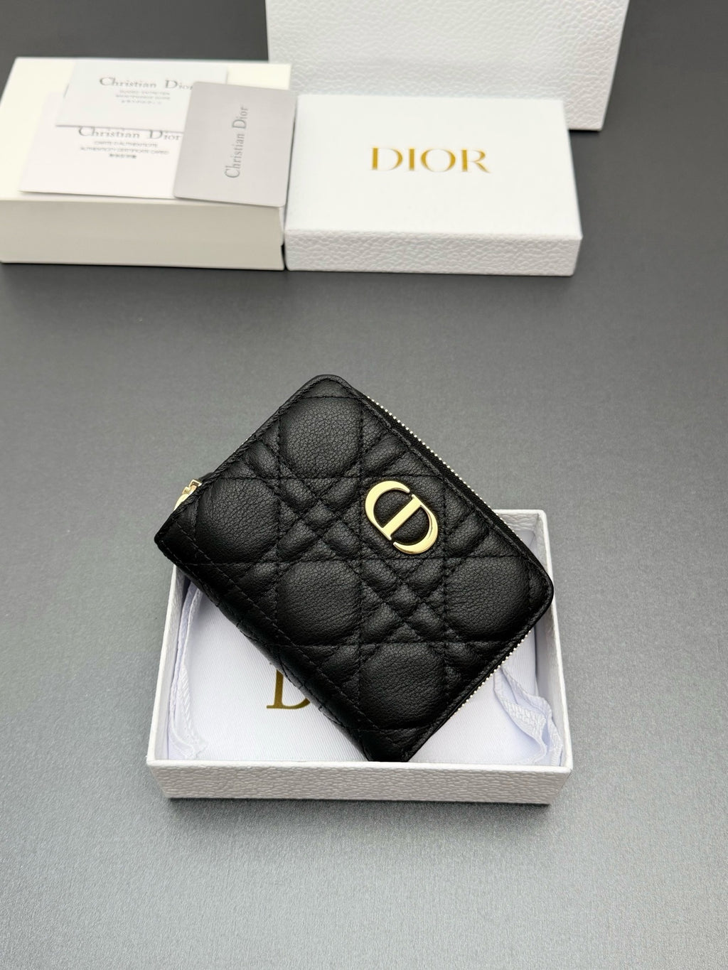 Cato Glycine Quilted Leather Wallet  (Premium Quality )