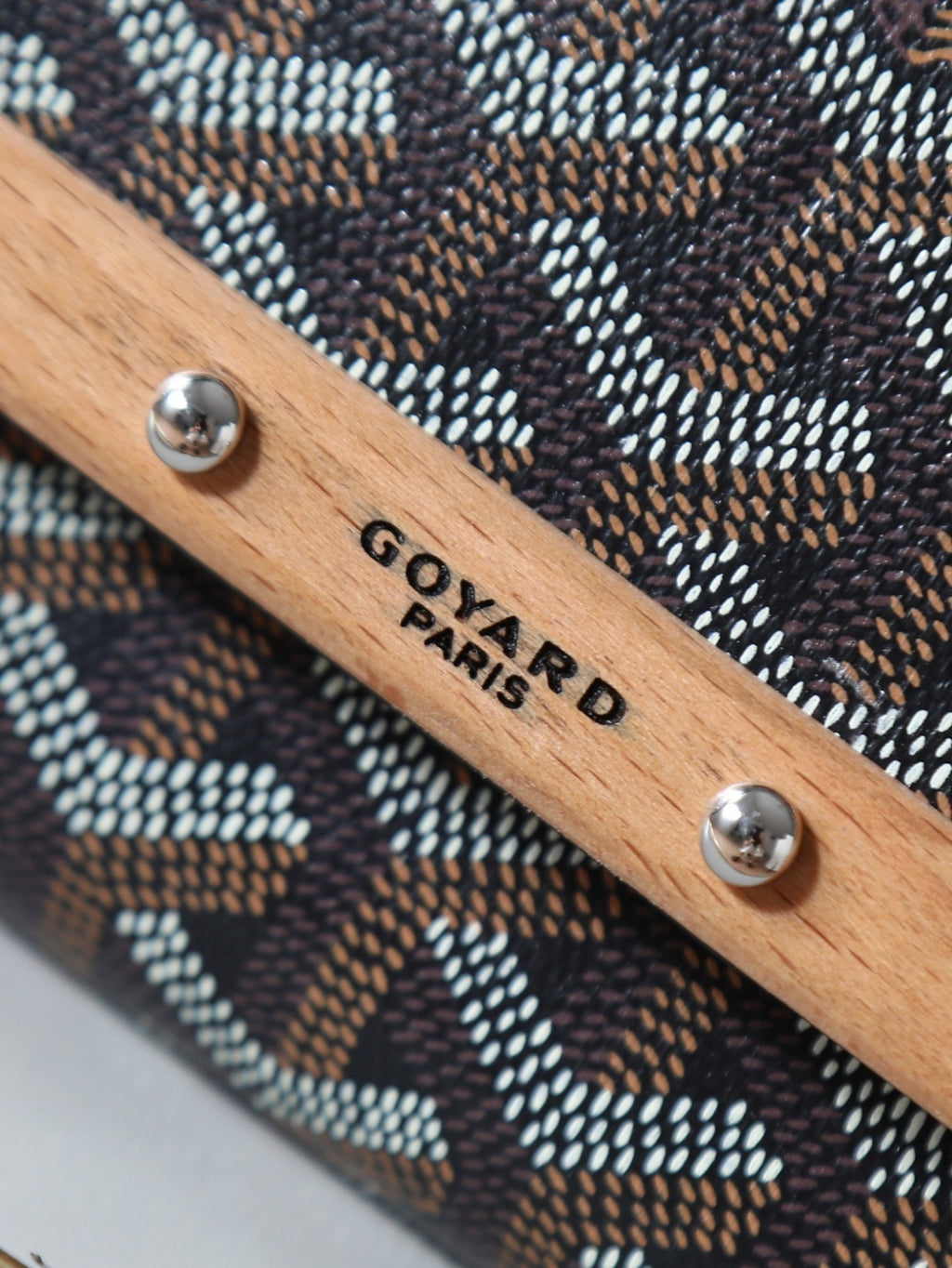 The Monte-Carlo Pouch (Premium Quality)