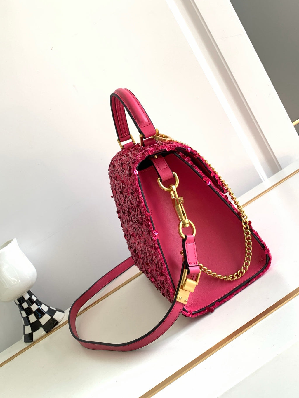 V-SLING 3D Embroidered Sequin Bag | 9866 MTX