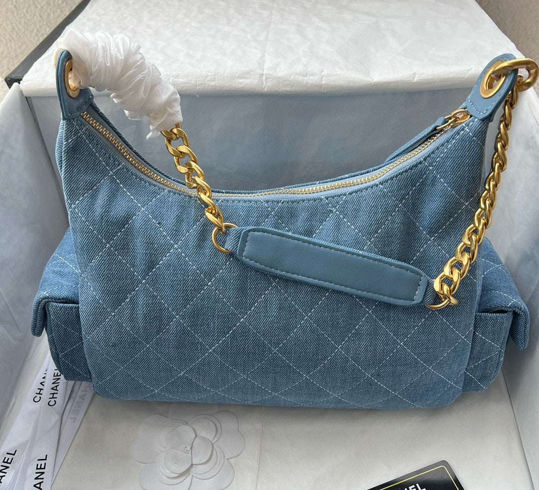 C 25c bag : Elegant Lightweight Shoulder Bag