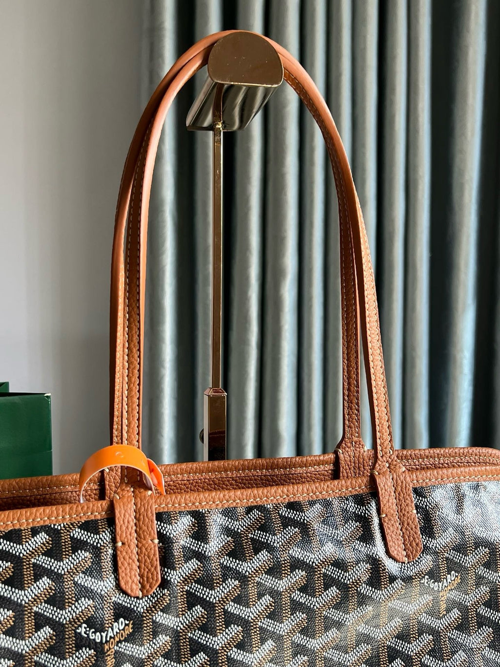 Hardy Mini Commuter Bag PM (Premium Quality)