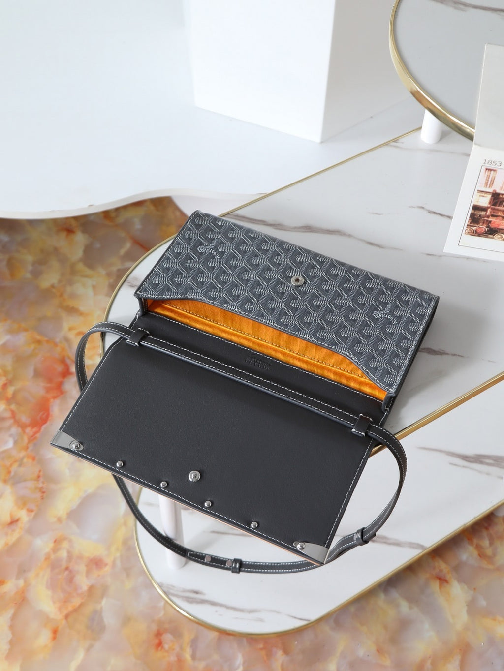 The Monte-Carlo Pouch (Premium Quality)