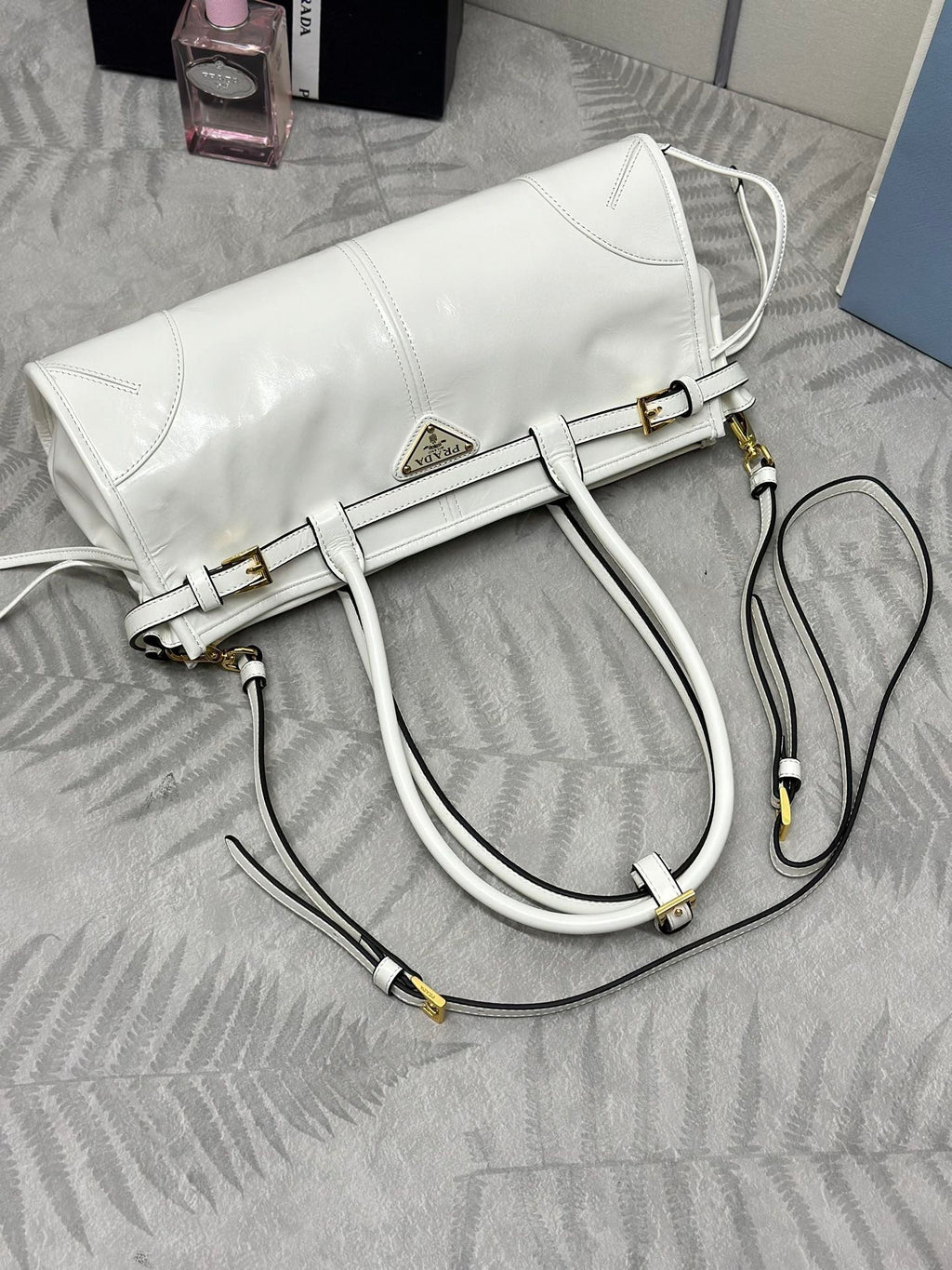 Soft Lux Vintage-Inspired Handbag [Premium Quality 🥇]