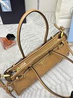 Soft Lux Vintage-Inspired Handbag [Premium Quality 🥇]