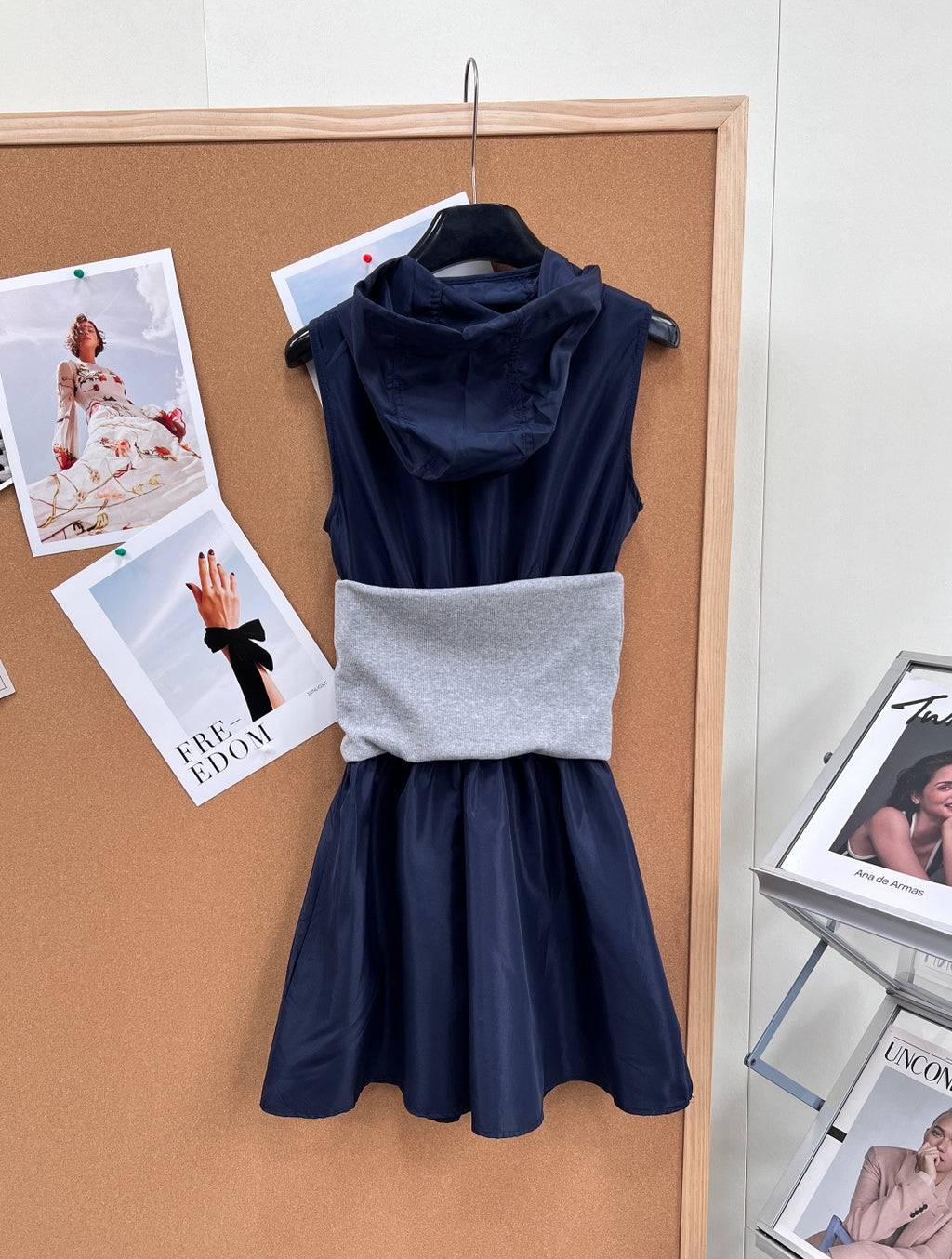 26SS Colorblock Hooded Tech Dress