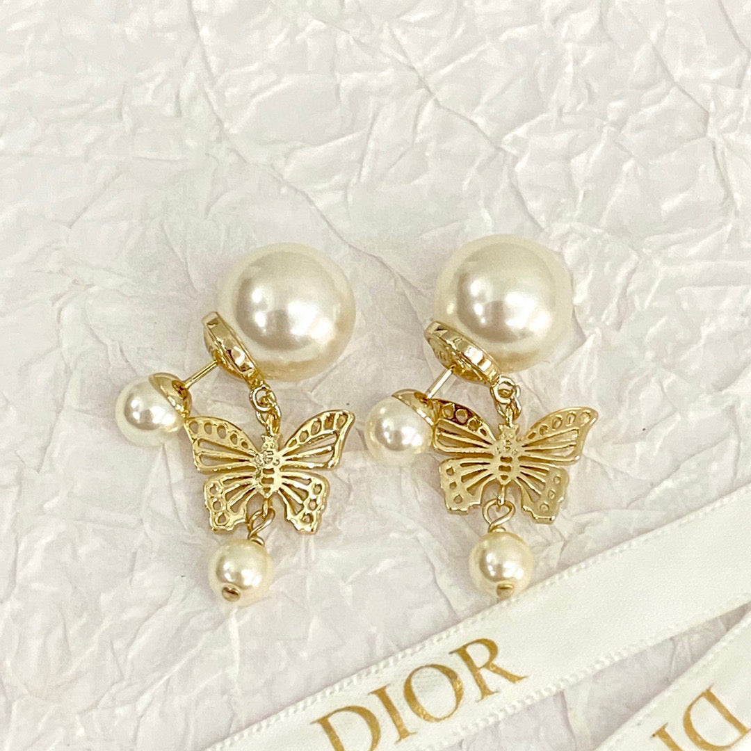 D*I*O*R Pearl Butterfly Stud Earrings: Exquisite Elegance for Every Occasion