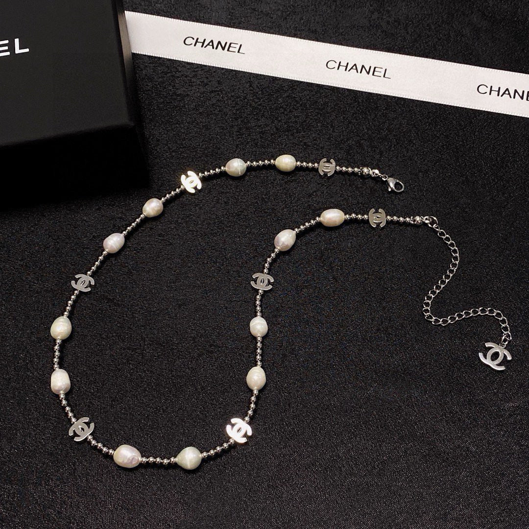 Natural Freshwater Pearl Necklace
