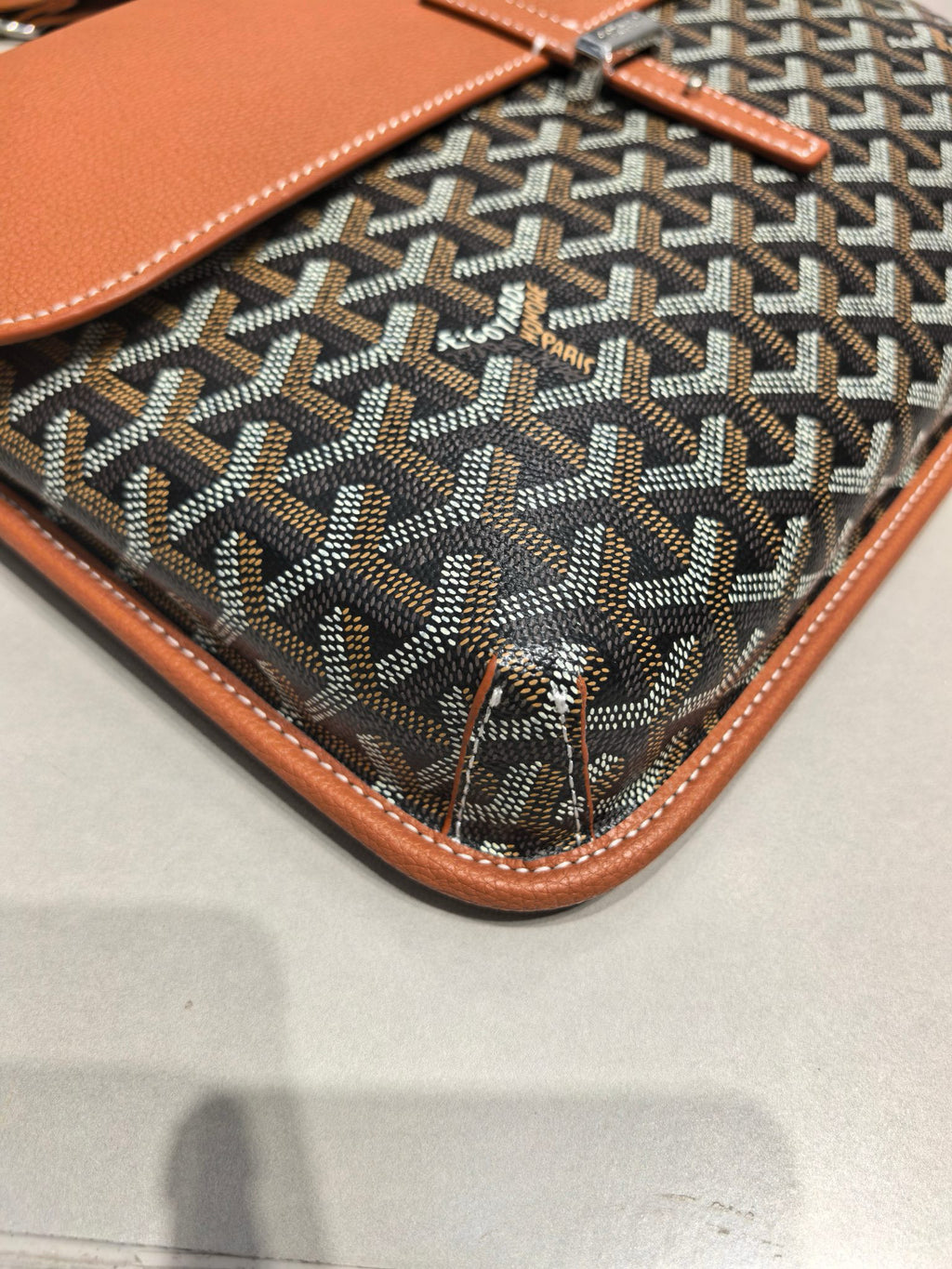 GOY Coursier Crossbody Messenger Bag