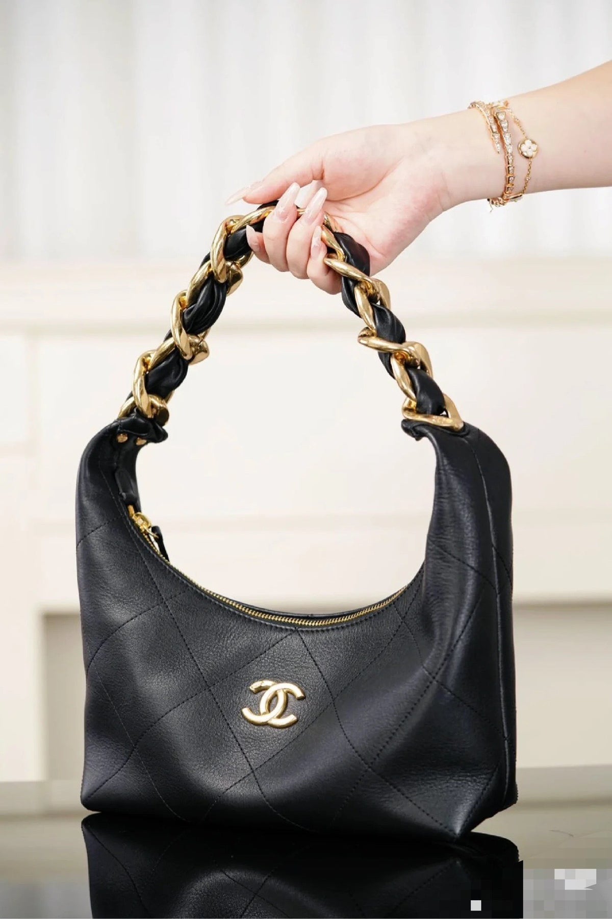 25K Hobo Bag | Premium Quality