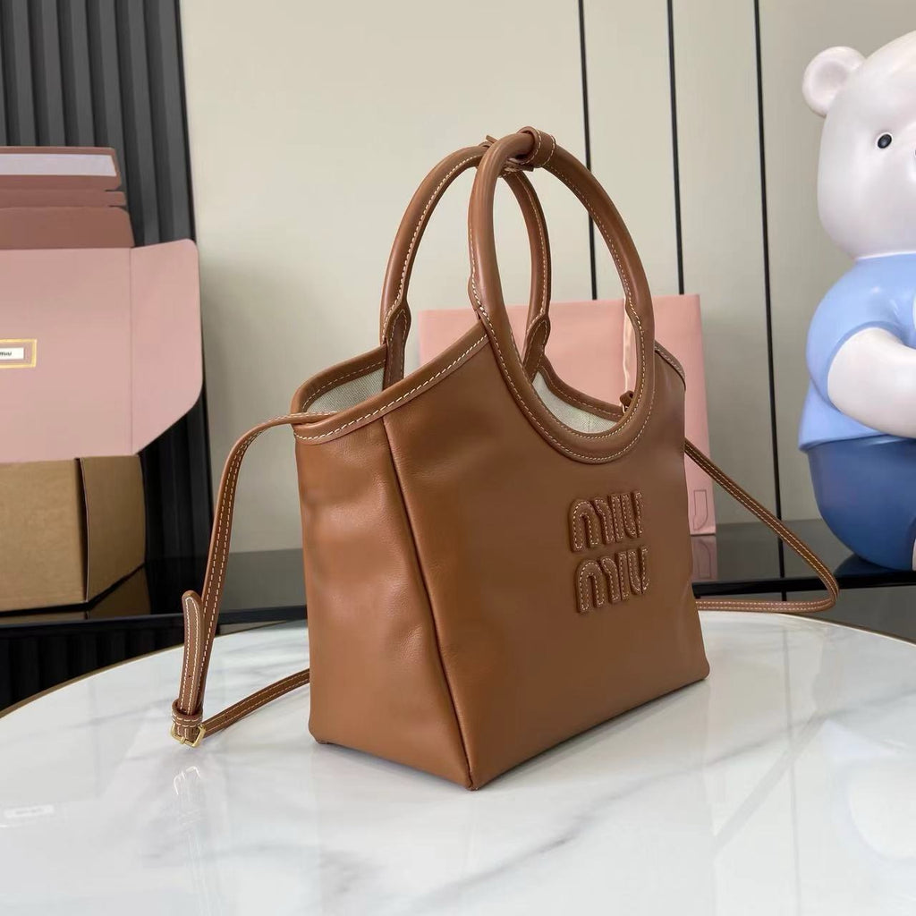 MM IVY Structured Leather Shoulder Bag – JC