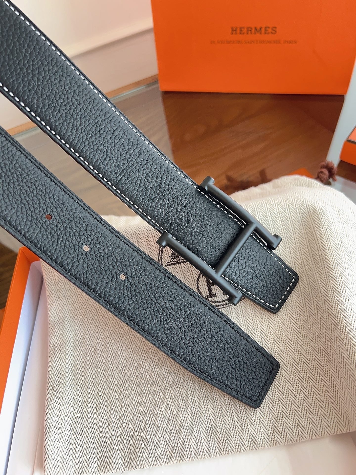 Premium Reversible Leather Belt — 3.8cm Width