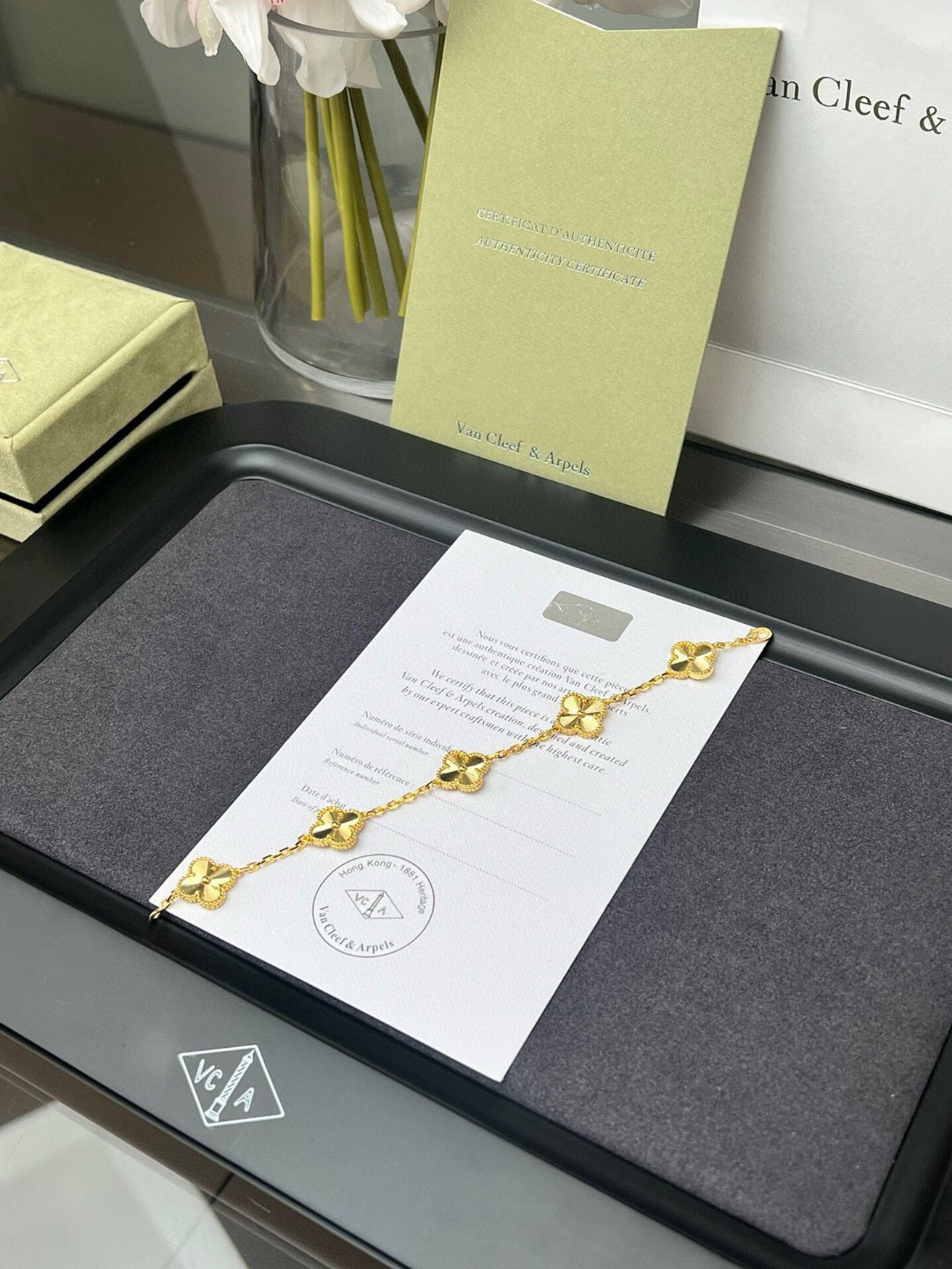 Laser-Engraved Five-Flower Bracelet (Premium quality)